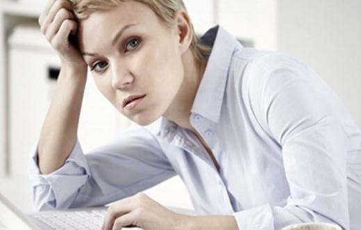 白領(lǐng)要呵護(hù)乳房 長期伏案工作損害乳房健康