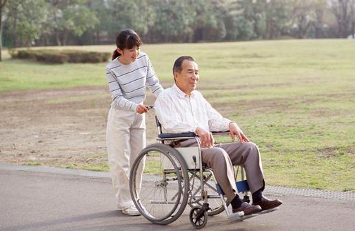 老年人不能常吃這些致癌食物！