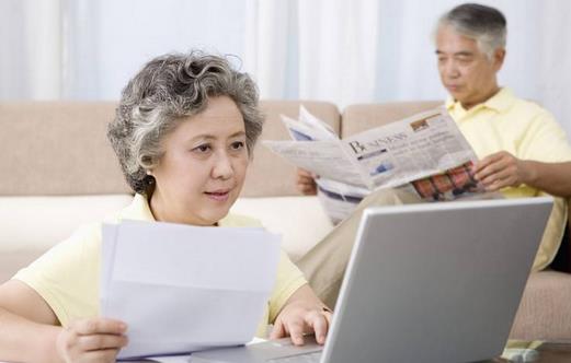 夏季夜晚睡不著該怎么辦