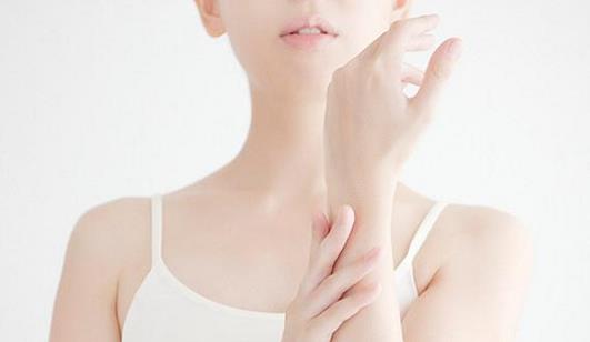 教你如何科學(xué)區(qū)分鼻炎和感冒