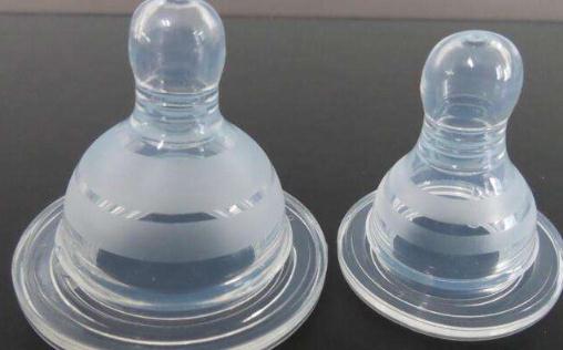 怎樣給孩子選擇奶嘴