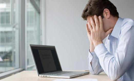 晚睡害處多 應(yīng)早睡早起