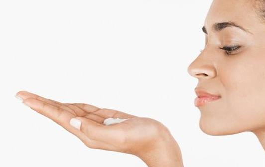 冬季預防手足皸裂要遵循這些要點