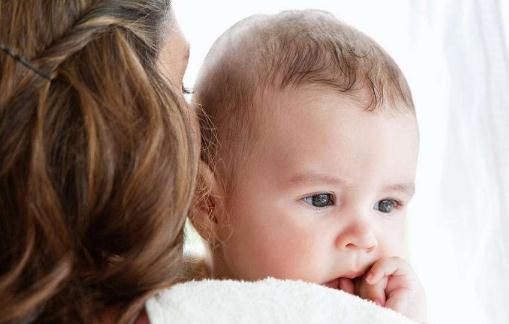 嬰兒期添加輔食的四大原則