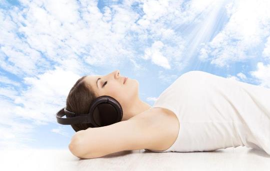 噪音過大聽音樂更傷聽力！