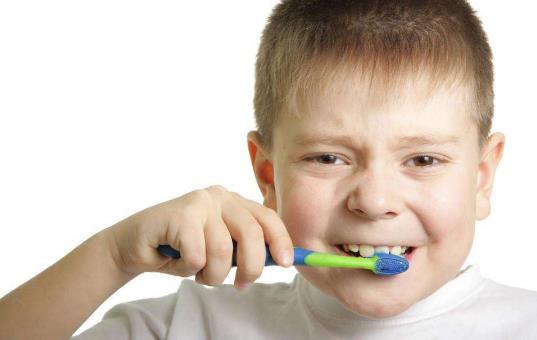 刷牙別踩這些雷區！