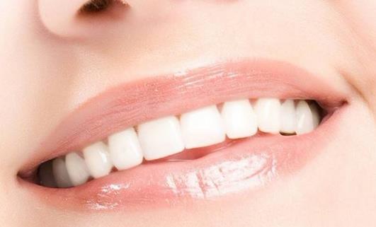 患口腔潰瘍的原因有哪些