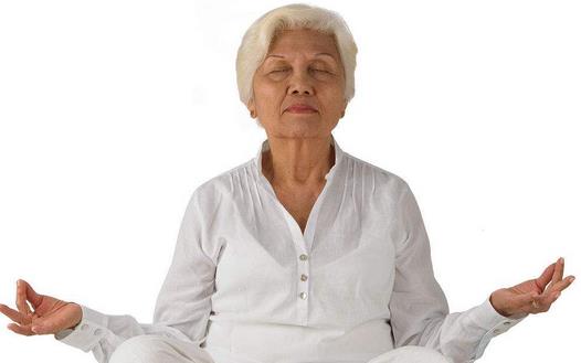 老年人多動(dòng)動(dòng)腰老的慢