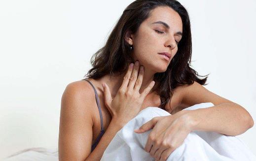 哪些疾病會引發嗓子疼