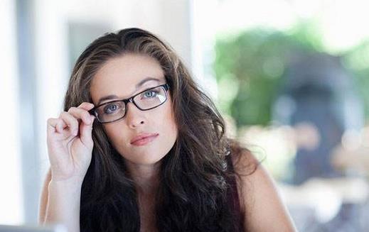 經期長痘總是長痘該怎么辦