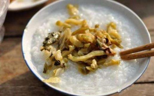 早餐吃咸菜配稀飯真的好嗎?
