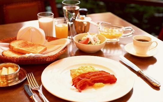 早餐吃咸菜配稀飯真的好嗎?