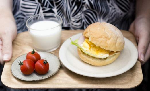 早餐吃咸菜配稀飯真的好嗎?