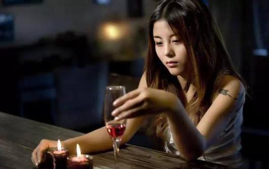 喝酒后千萬別吃這些致命藥!