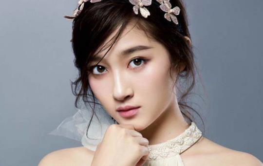 關曉彤個人資料簡介 關曉彤照片 關曉彤演過的電視劇