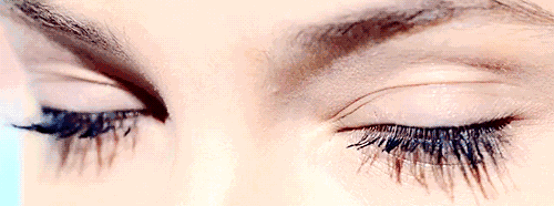 眼部整容時可能遇到的問題及存在的6大誤區 動人眼眸的標準