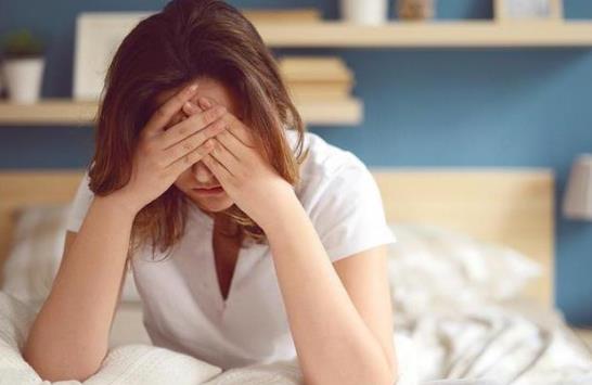 冷、黃、干三個(gè)字概括女人初老癥狀 減緩衰老辦法