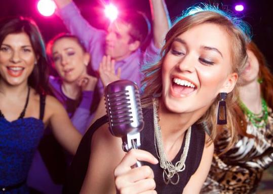 冷、黃、干三個(gè)字概括女人初老癥狀 減緩衰老辦法