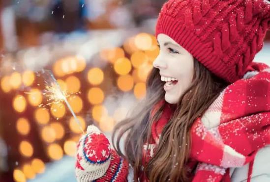 冬季護(hù)膚要點(diǎn) 早上注重防護(hù) 晚上注重修復(fù)保濕