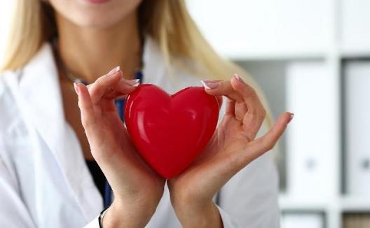 女人老不老就看這6個(gè)部位 女性抗衰老小貼士