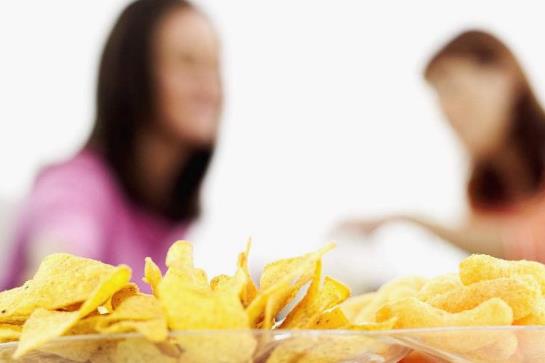 女學(xué)生保健禁忌 忌不吃早飯、吃零食和穿緊身內(nèi)衣