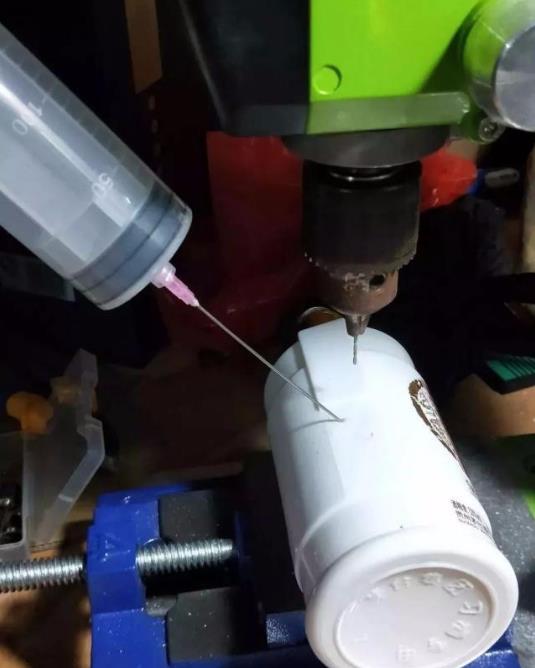 假酒！真瓶裝假茅臺騙術 嫌疑人借豪車賣貨