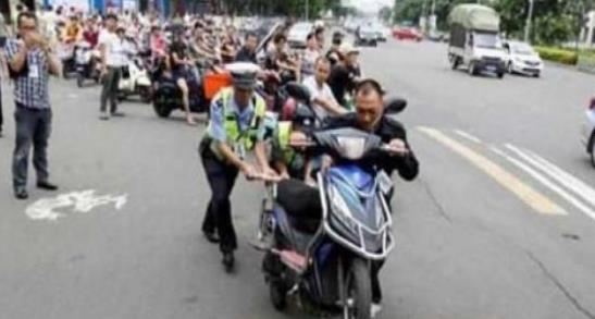 交警提醒：電動車有這三個條件中一種 一律強制報廢