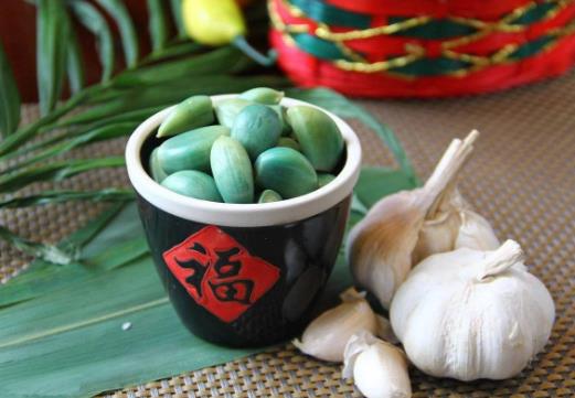 臘八節(jié)是幾月幾日農(nóng)歷十二月初八臘八節(jié)由來習(xí)俗