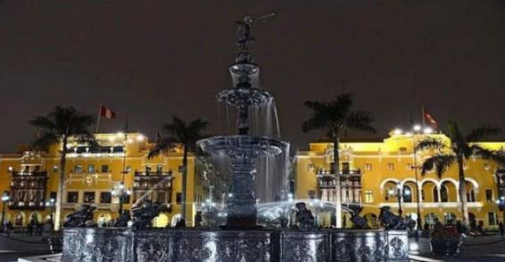 世界上唯一不下雨的城市 600年沒下過雨卻養活800萬人