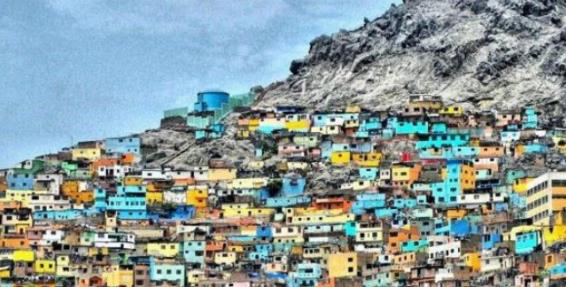 世界上唯一不下雨的城市 600年沒下過雨卻養活800萬人