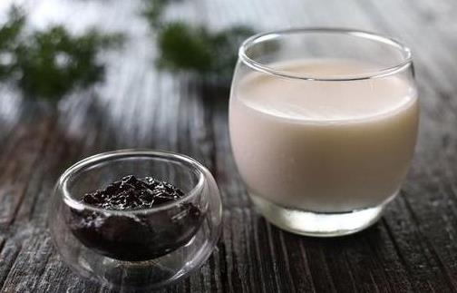 雙胞胎孕婦 注意補充鐵和鈣質