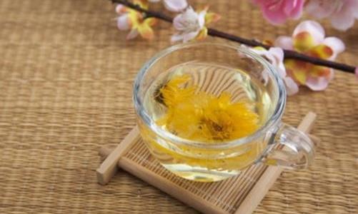 孕媽冬季防上火4個(gè)飲食原則