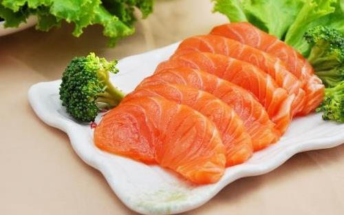 懷孕期間胎兒大腦發育 最需要的5種營養