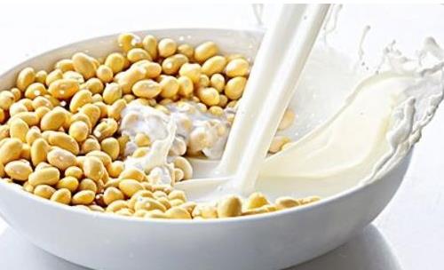 孕期愛吃幾種食物 孩子出生后高顏值