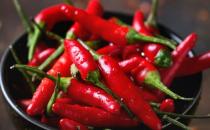 川妹子吃辣皮膚還很好 吃辣祛濕的誤區揭秘