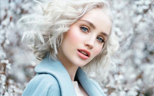 臉型決定別人對(duì)你的第一印象 推薦9個(gè)簡(jiǎn)單有效的瘦臉方法