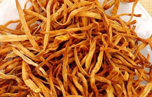 食以載道的黃花菜，安神除煩護膚美顏