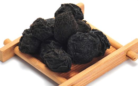 黑色食物可以補腎 常吃黑米補腎養身