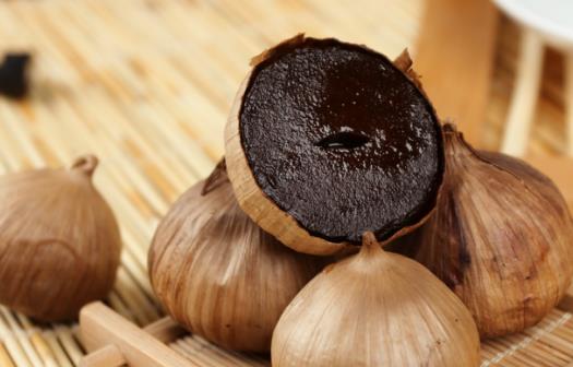 黑色食物可以補腎 常吃黑米補腎養身