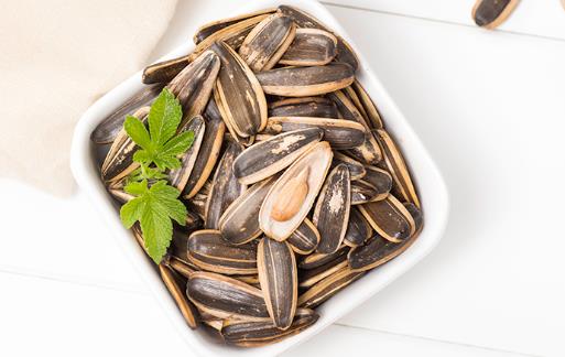 過年瓜子別多吃？這些人更是要少吃