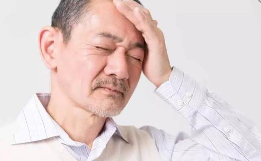 蹲久后起身頭暈 別把這些都?xì)w結(jié)為低血糖