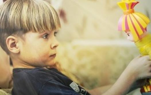 人多的場合不自在?你真的是社交恐懼癥患者嗎?