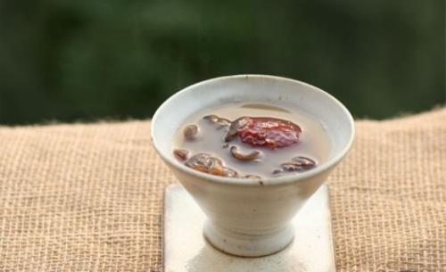 6款長假調身湯 讓疲憊的你滿血復活