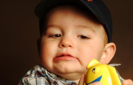 吃夜奶是寶寶的需要嗎？寶寶夜奶難斷，試試這幾招