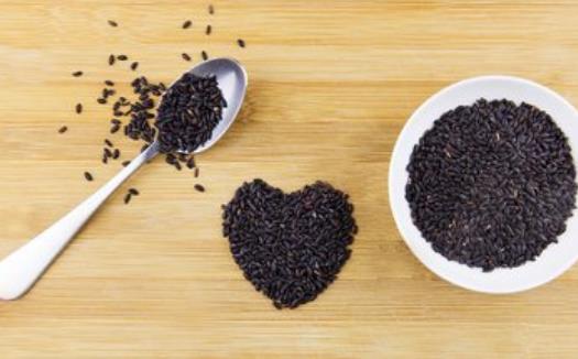 芝麻營養價值高 僅吃香油是無法獲取芝麻全部營養