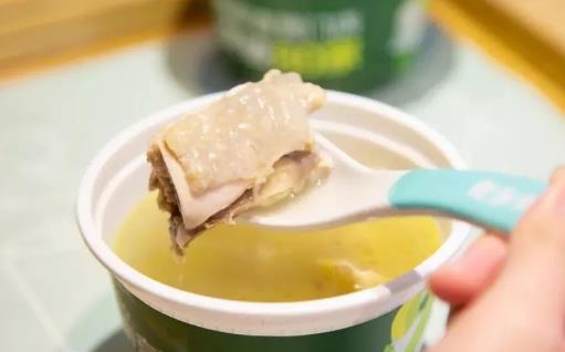 煮雞湯的小竅門 煮出香濃美味又有營養的雞湯