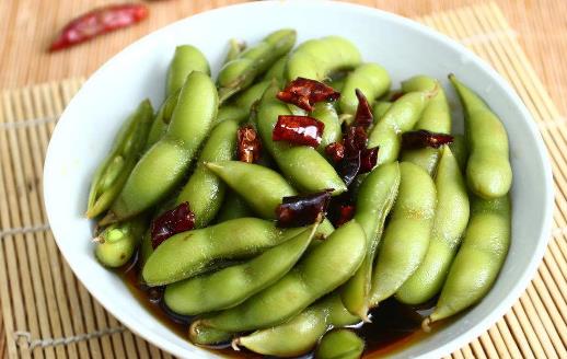 毛豆的功效與營養價值 挑選煮制毛豆小妙招