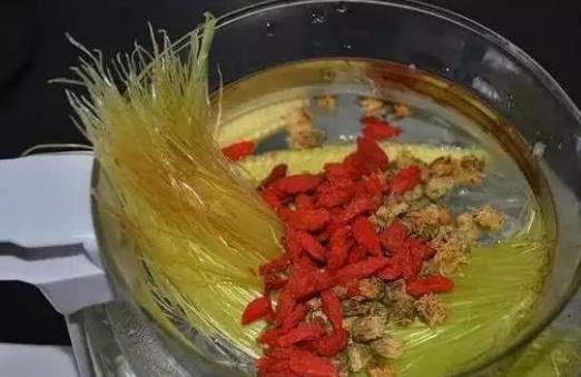 濕氣重導致發胖 濕氣重學會保養身體