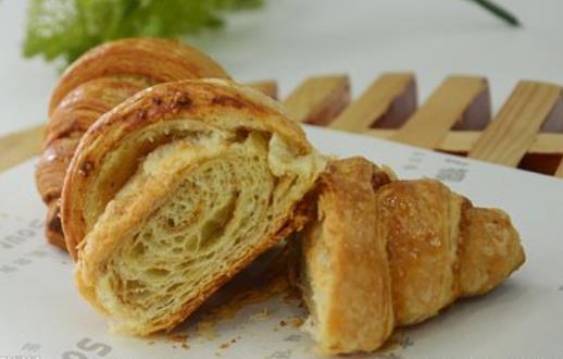 泡打粉和酵母粉區別 發面用有異曲同工之妙