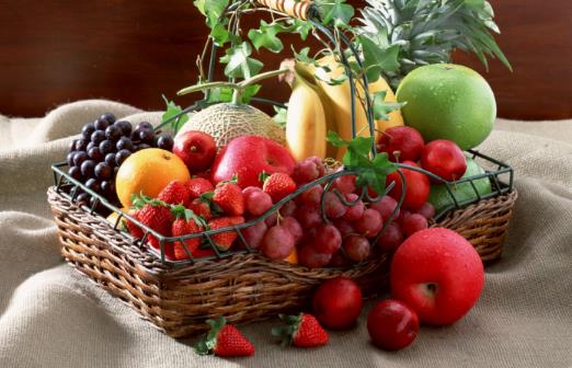 女性生理失調易上火 生活規律多吃蔬菜水果